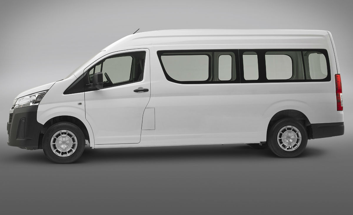 Тойота hiace 2020